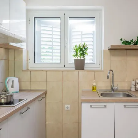 Garden Apartment Split